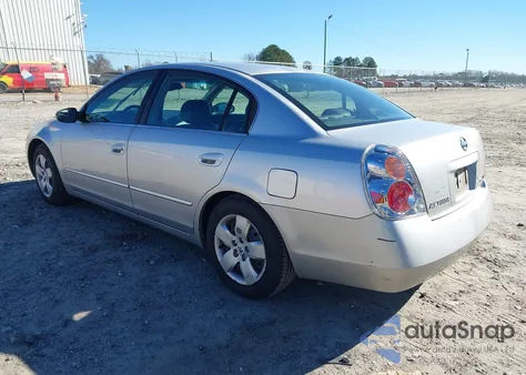 2002 Nissan Altima 2.5 Sl из США, поврежденный, VIN 1N4AL11D22C261768